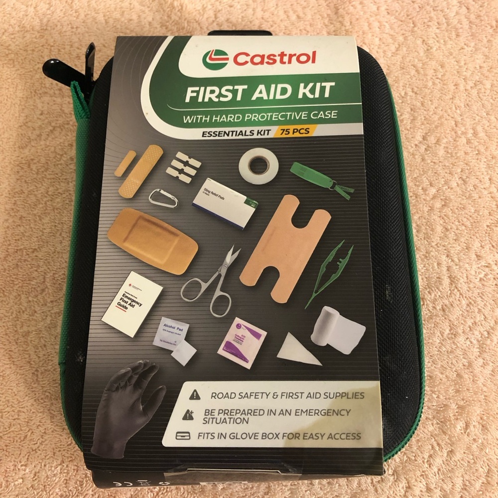 Castrol Brand 75 Piece First Aid Kit in Hard Shell Zipper Case NIP
